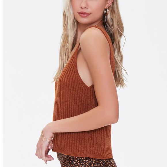 ✨ SOLD ✨ Forever 21 | Sweater-Knit Tank Top - Picture 2 of 4